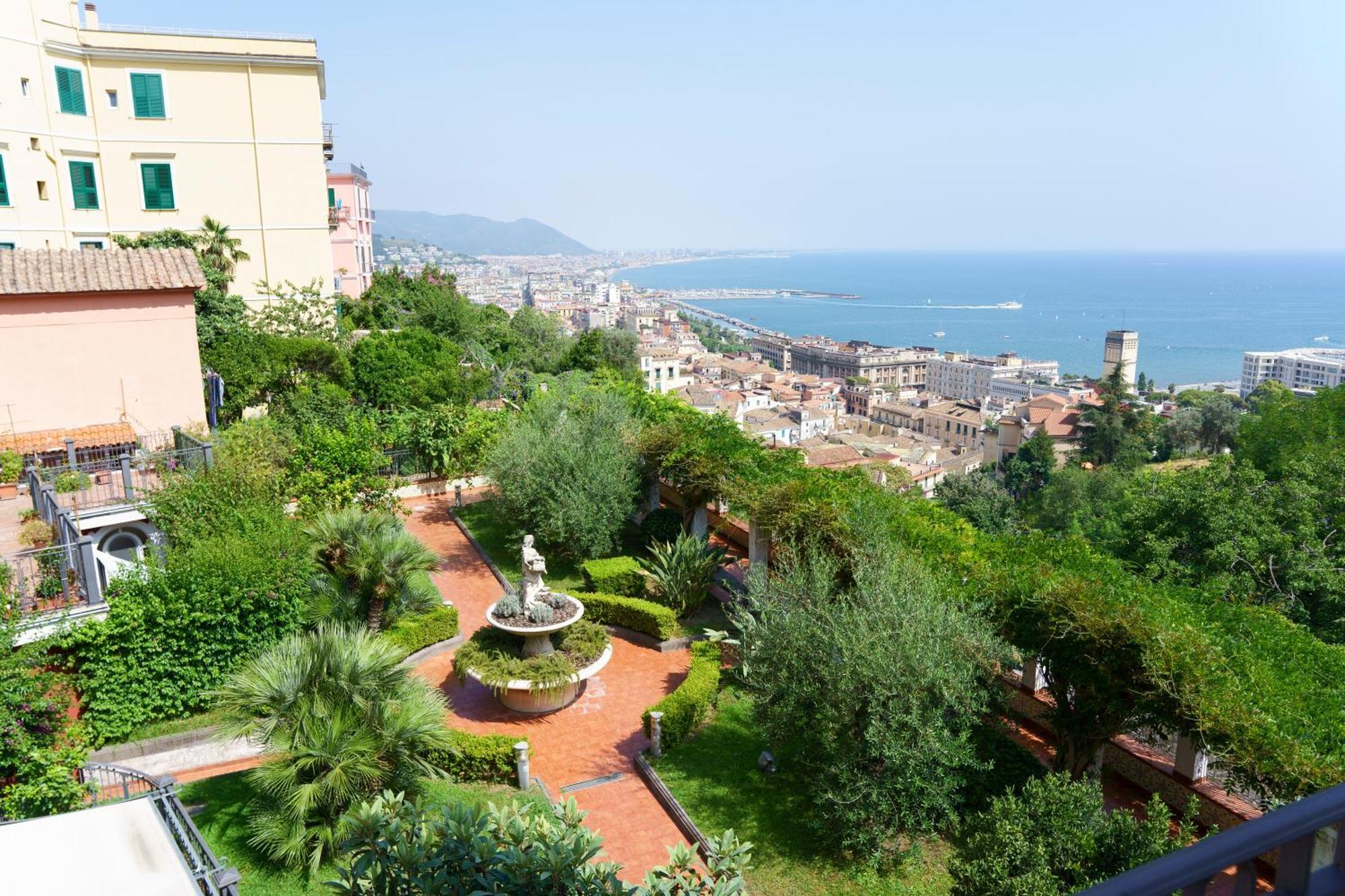 Aphrodite - Exclusive Flat Salerno