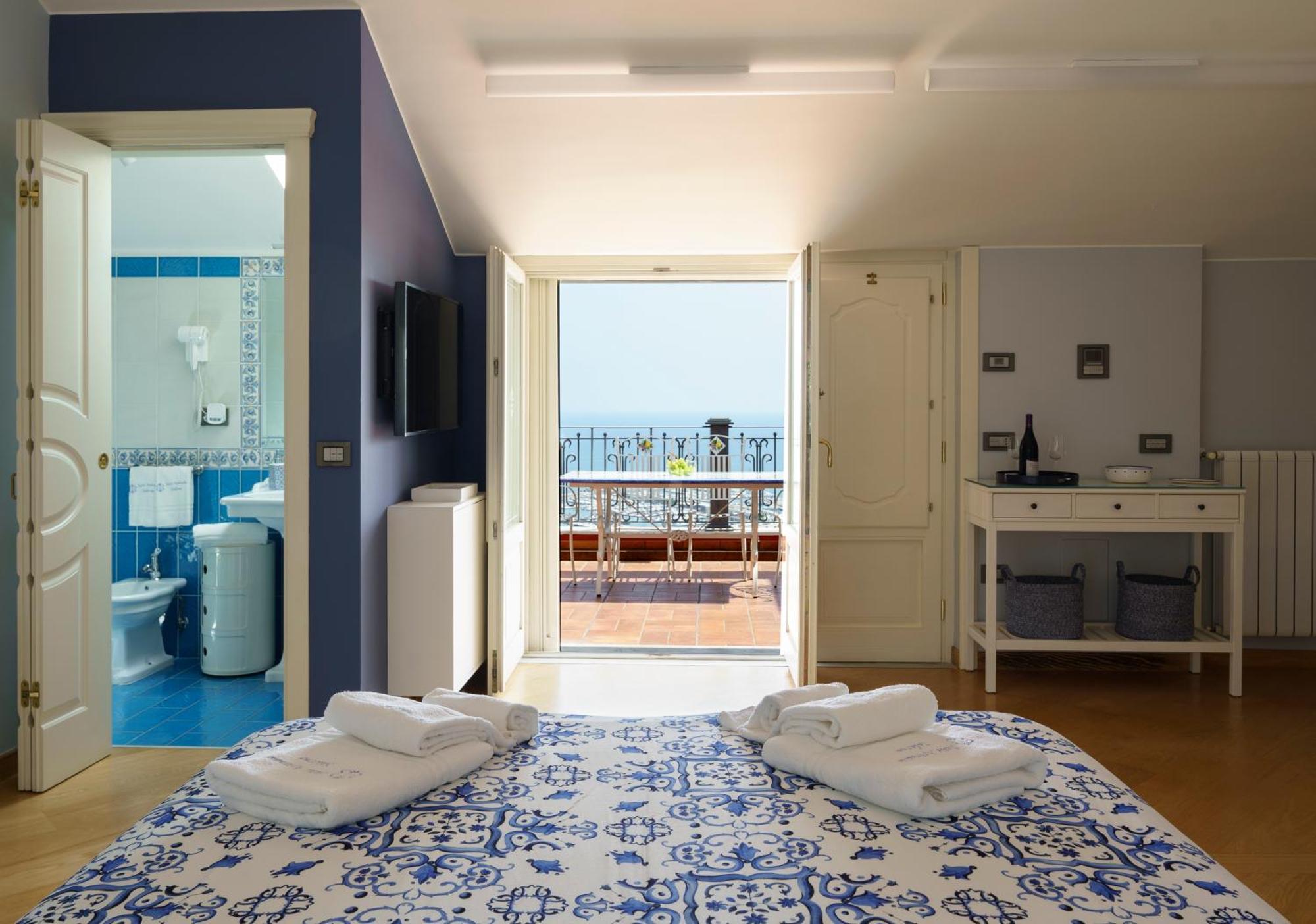 Aphrodite - Exclusive Flat Salerno